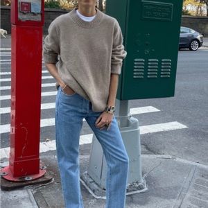 Ven Store Cashmere Sweater in Beige. Size Small, not worn with dust bag.